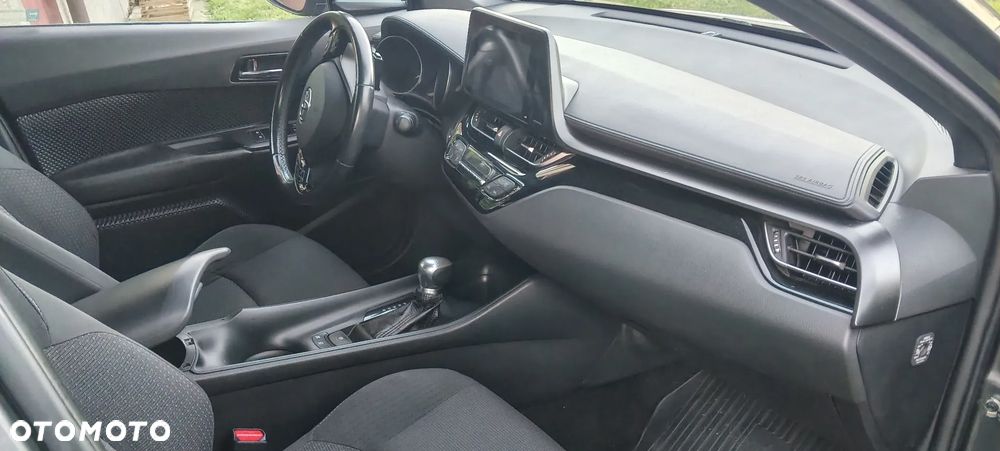 Toyota C-HR - 5