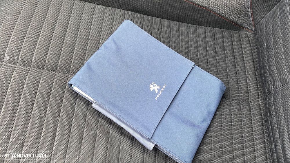 Peugeot 2008 1.5 BlueHDi Active Pack - 48