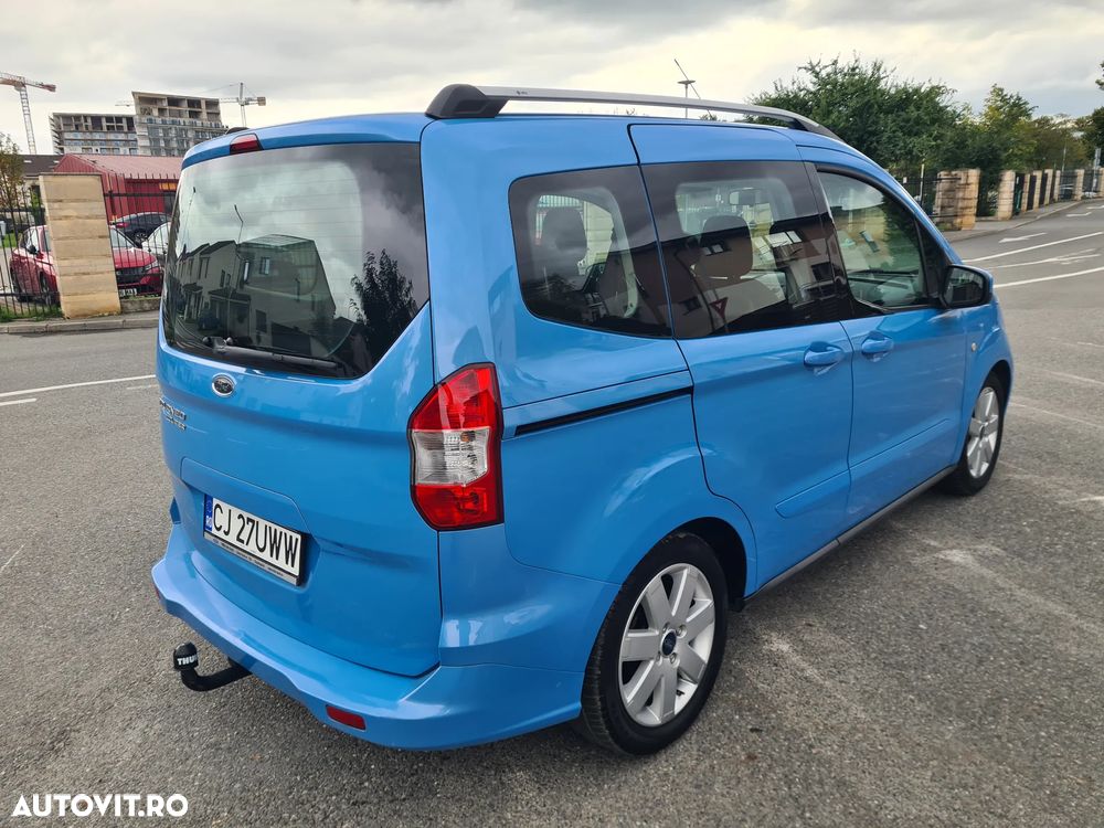 Ford Courier ver-1-6-tdci-s-s-titanium - 30