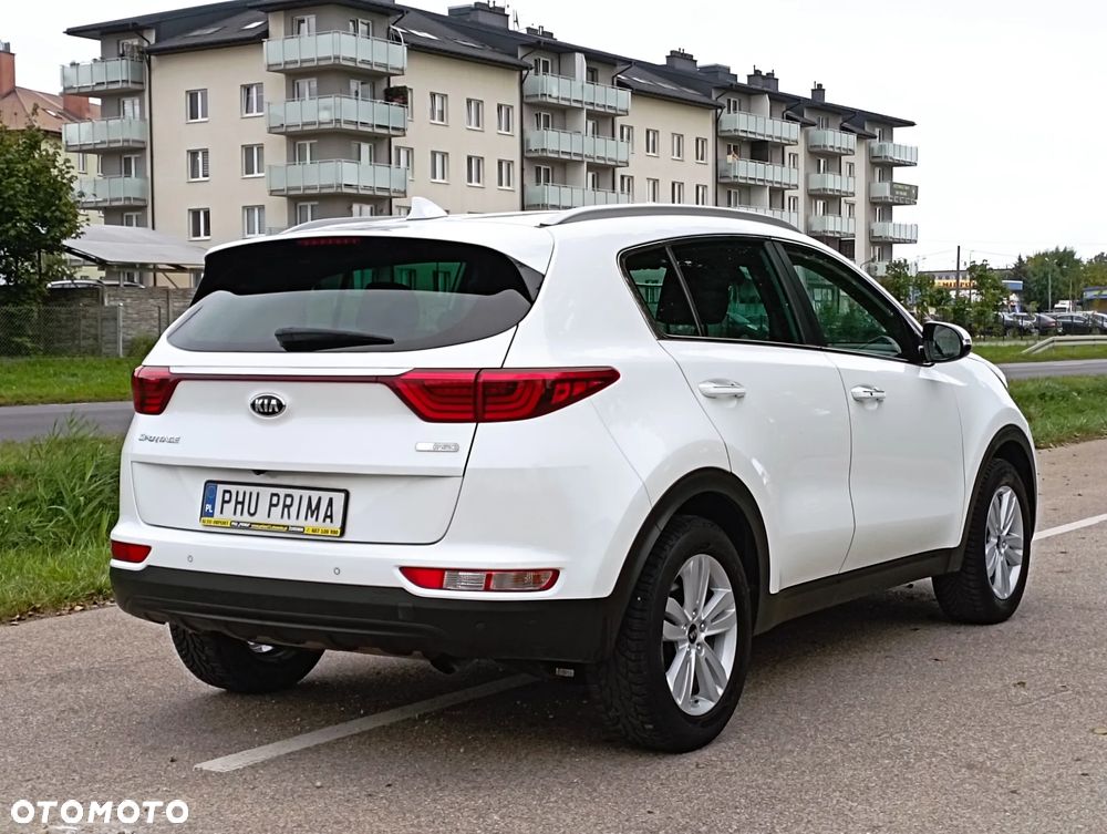 Kia Sportage - 16
