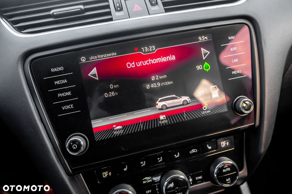 Skoda Octavia 2.0 TSI RS 230 - 29