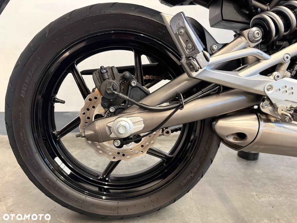 Kawasaki ER - 36