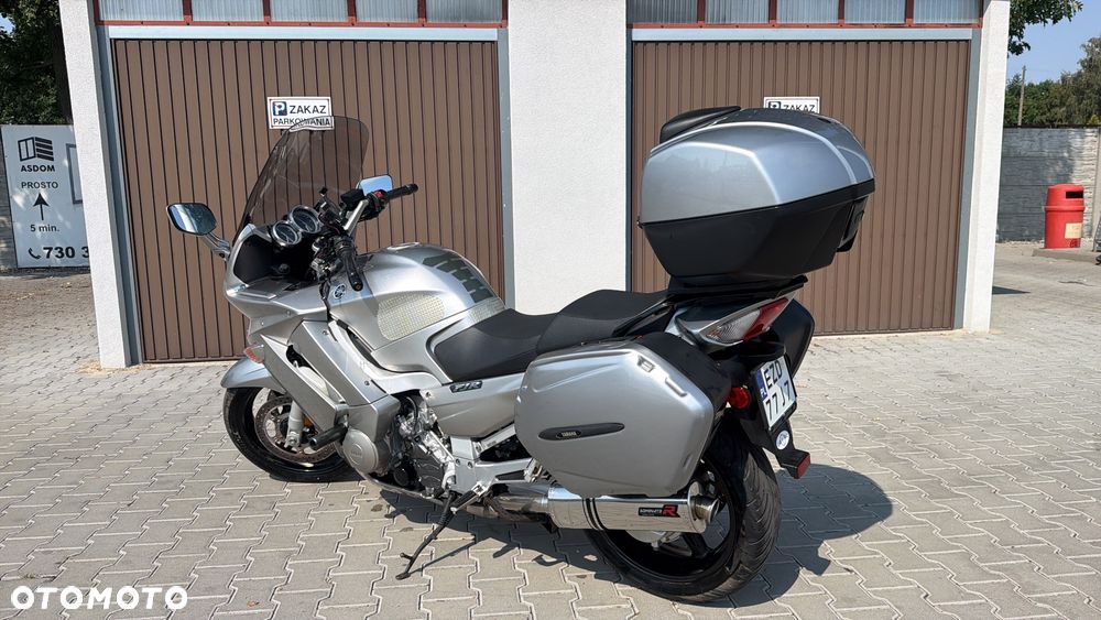 Yamaha FJR - 3