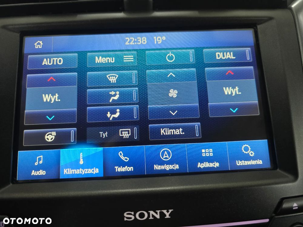 Ford Mondeo - 33