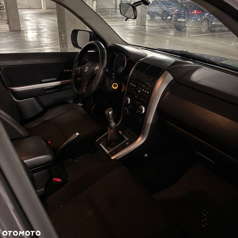 Suzuki Grand Vitara 2.0 Comfort - 11
