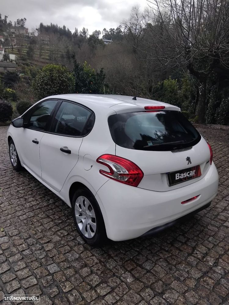 Peugeot 208 1.4 HDi Active - 4