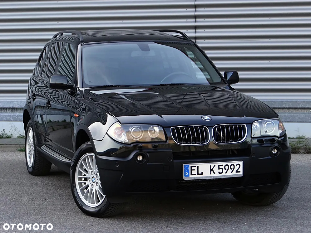 BMW X3 3.0i - 10