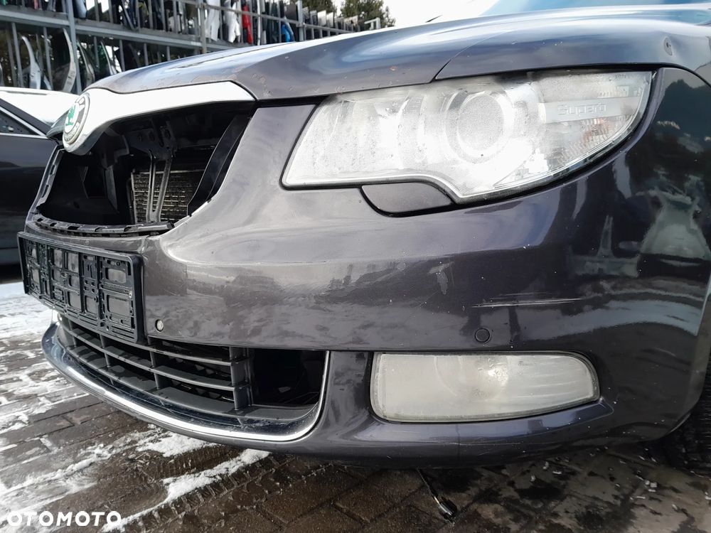 SKODA SUPERB II ZDERZAK PRZEDNI PRZÓD KOLOR: LF8M - 3