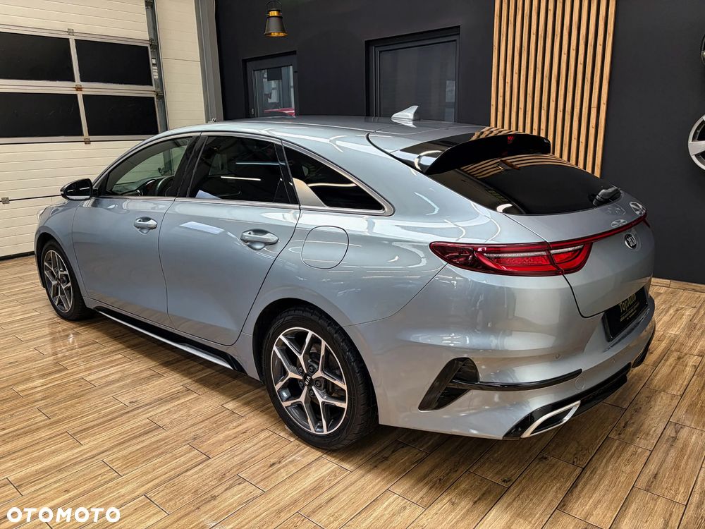 Kia ProCeed 1.4 T-GDI GT Line DCT - 10