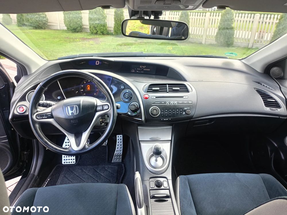 Honda Civic 1.4 Comfort - 27