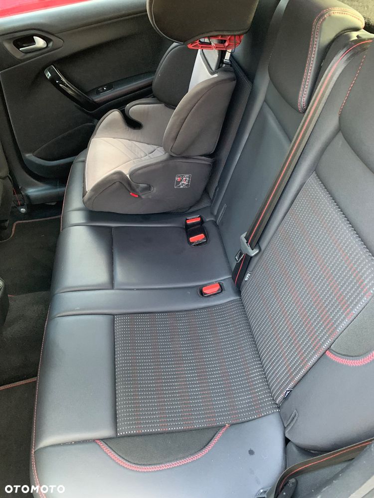 Peugeot 2008 PureTech 110 Stop&Start GT-Line Edition - 6