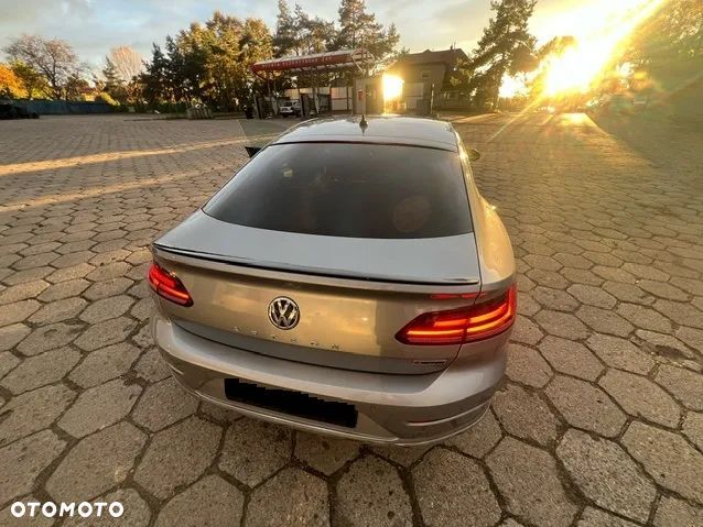 Volkswagen Arteon 2.0 TDI Bi-Turbo SCR 4Mot R-Line DSG - 2