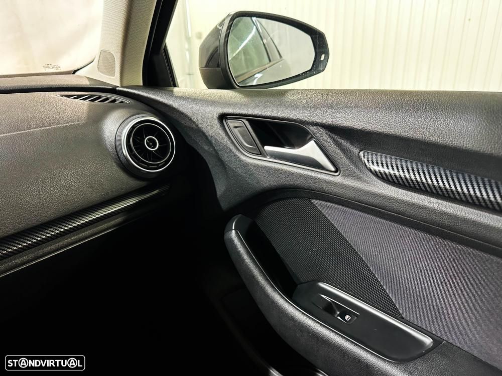 Audi A3 Sportback - 33