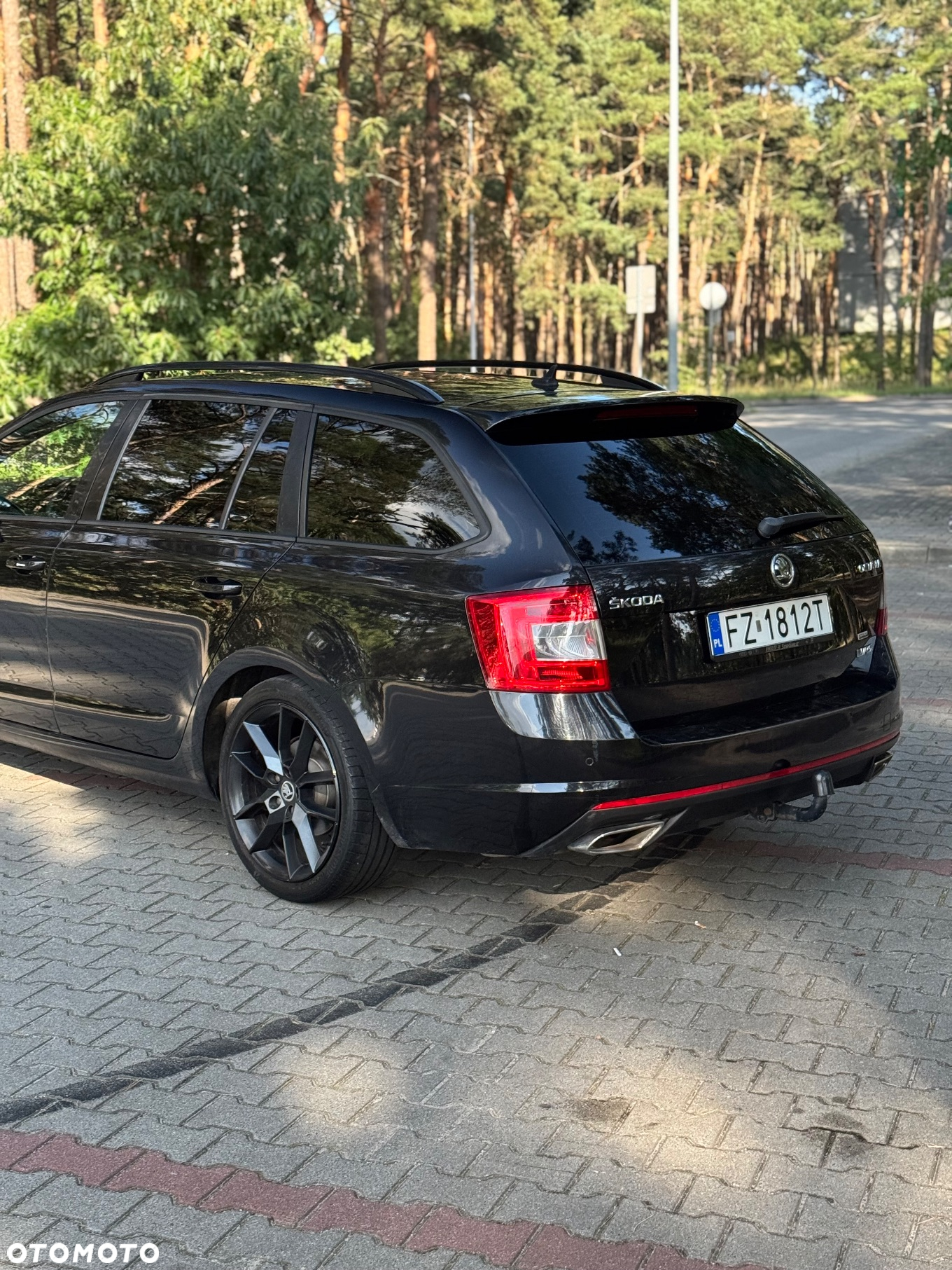 Skoda Octavia Combi 2.0 TDI RS - 14