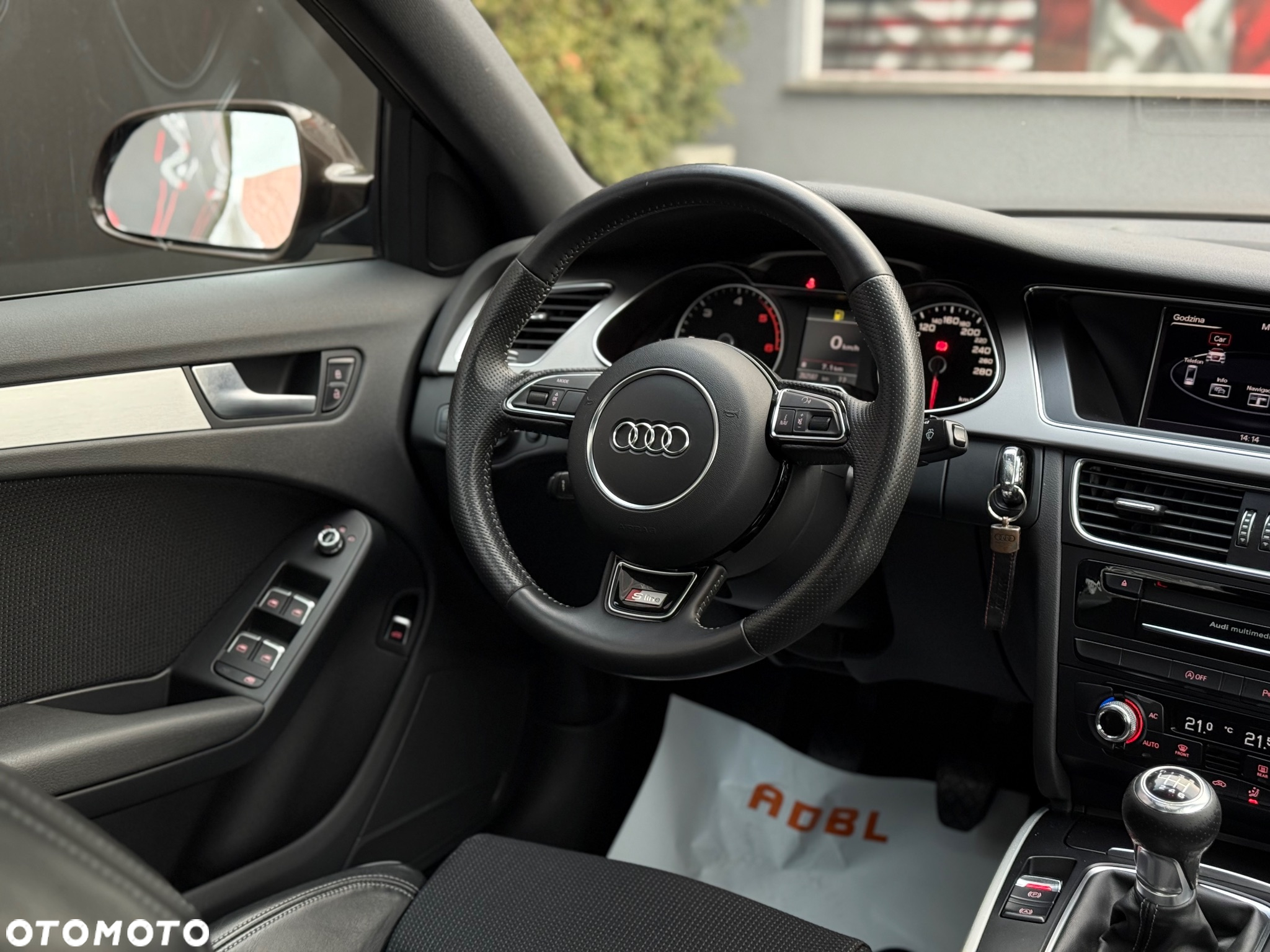 Audi A4 2.0 TDI DPF S line Sportpaket - 22