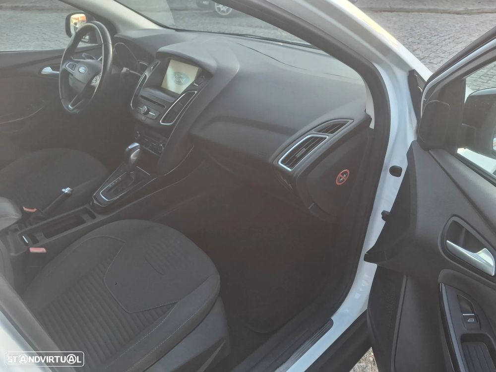 Ford Focus SW 1.0 SCTi Titanium Aut. - 11