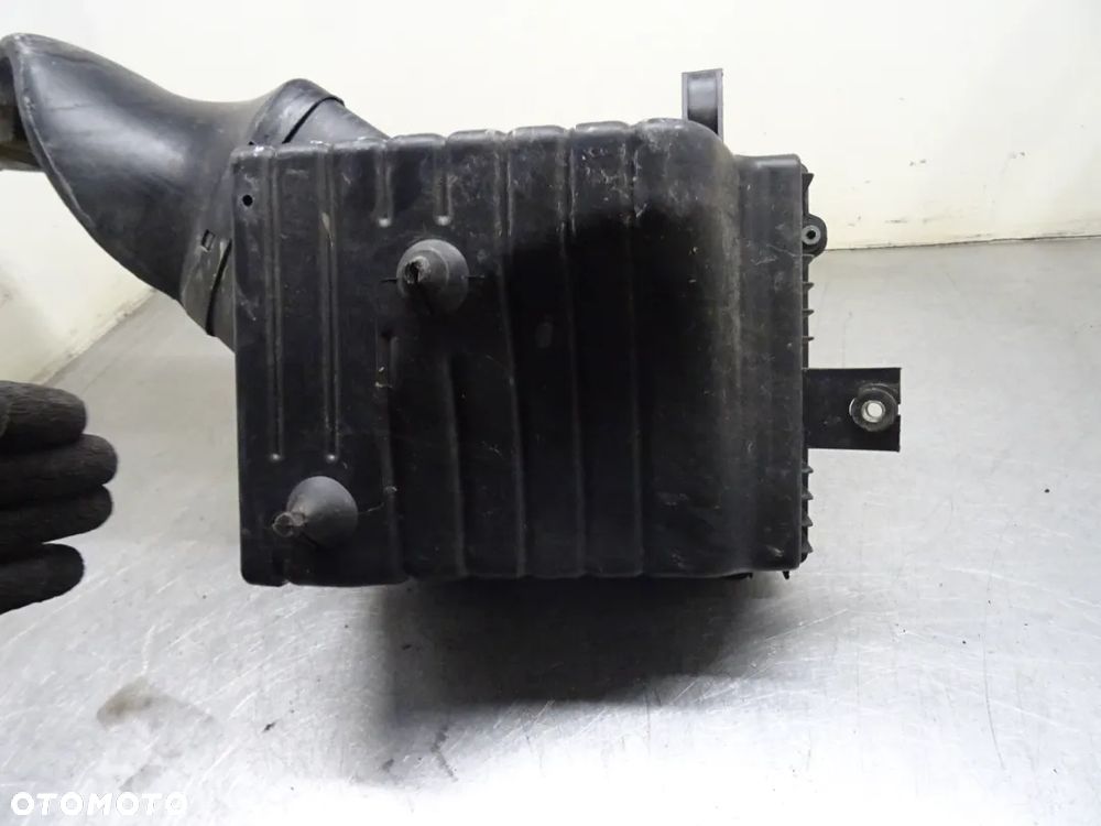 SSANGYONG RODIUS I 04-07 OBUDOWA FILTRA POWIETRZA 23110-21051 - 4