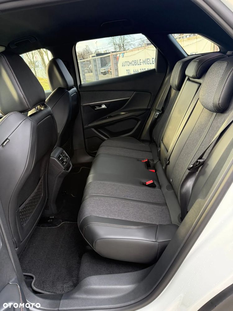 Peugeot 3008 PureTech 130 Stop & Start GPF EAT8 GT - 12