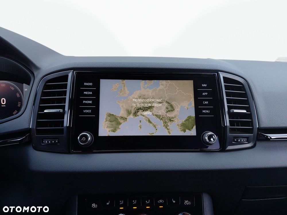 Skoda Karoq 1.5 TSI ACT Sportline DSG - 30