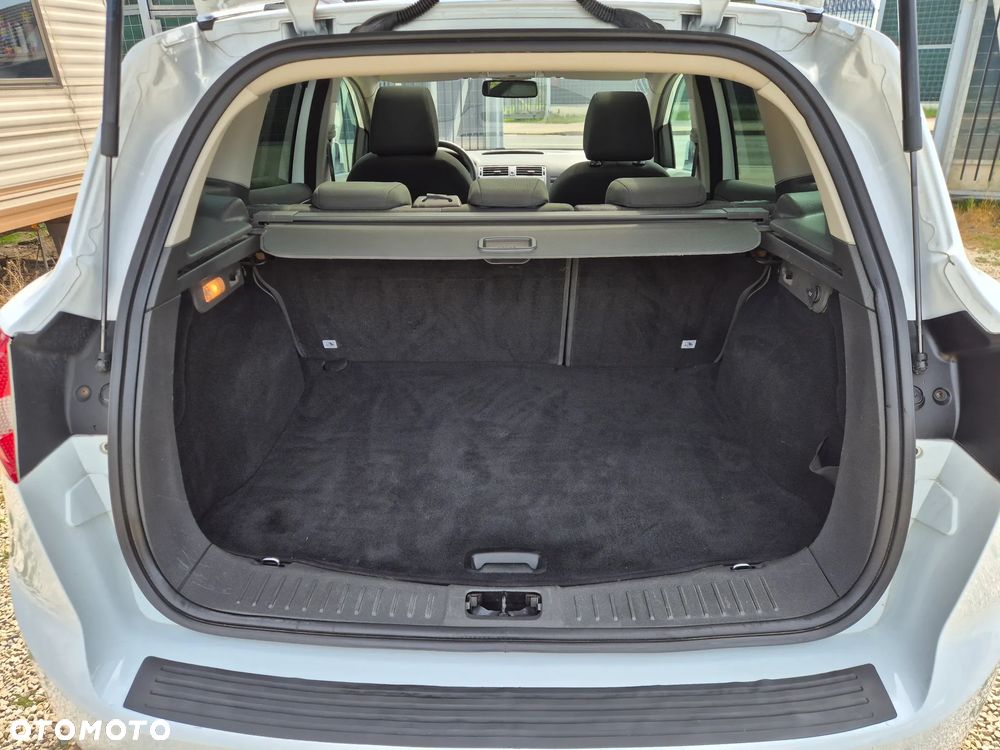 Ford Kuga 2.0 TDCi 4x4 Titanium - 15