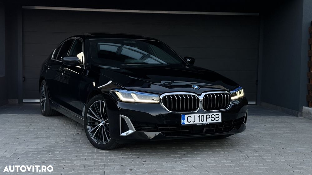 BMW Seria 5 530e Aut. Luxury Line - 1