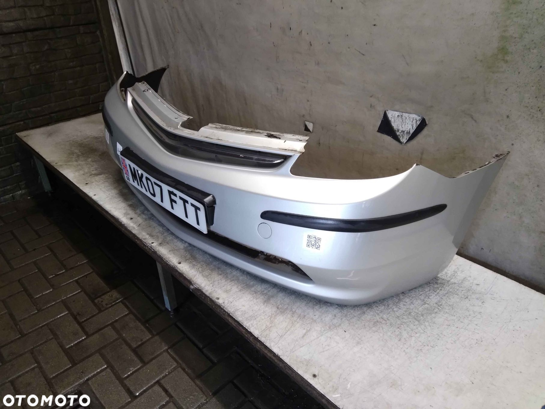 / ZDERZAK PRZÓD PRZEDNI TOYOTA PRIUS 2 II 199 SREBRNY - 3