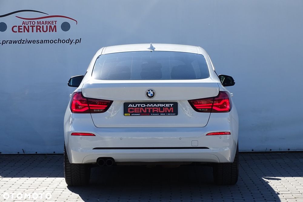 BMW 3GT 320i GPF Sport Line sport - 13