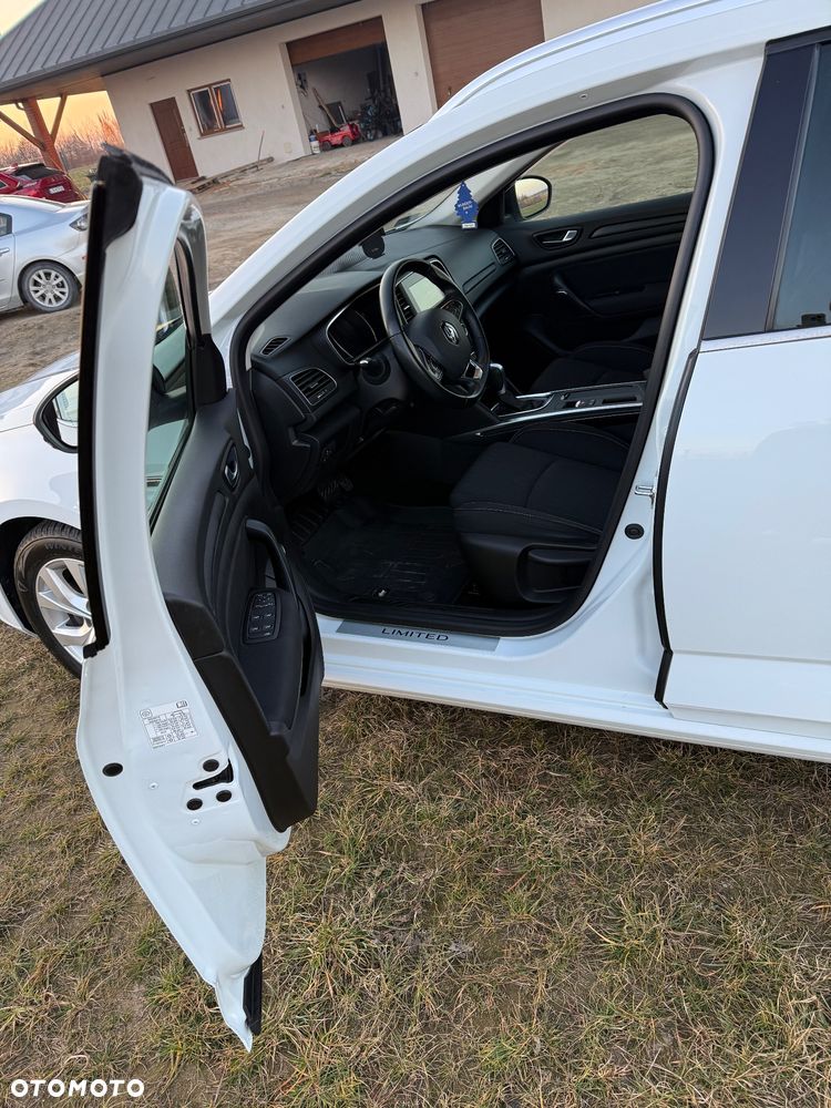 Renault Megane 1.3 TCe FAP Limited EDC - 11