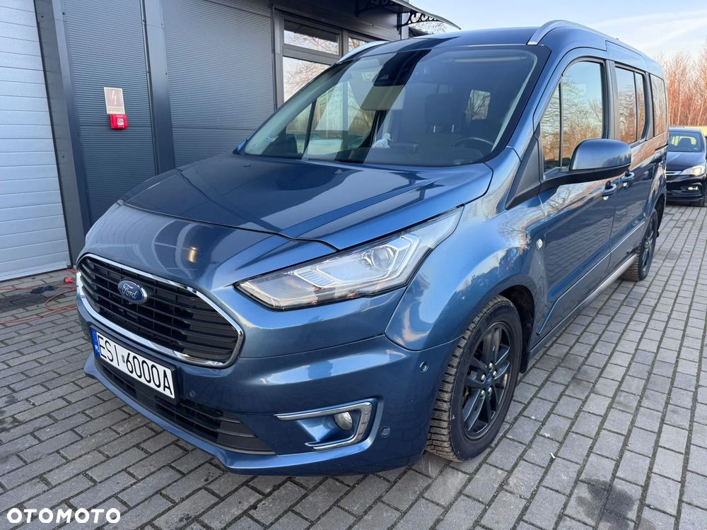 Ford Tourneo Connect Grand - 12
