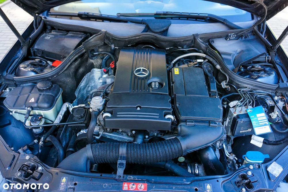 Mercedes-Benz CLK - 10