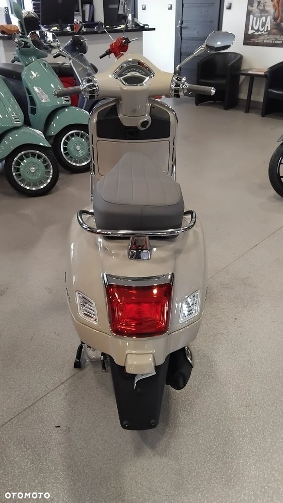 Vespa GTS - 4