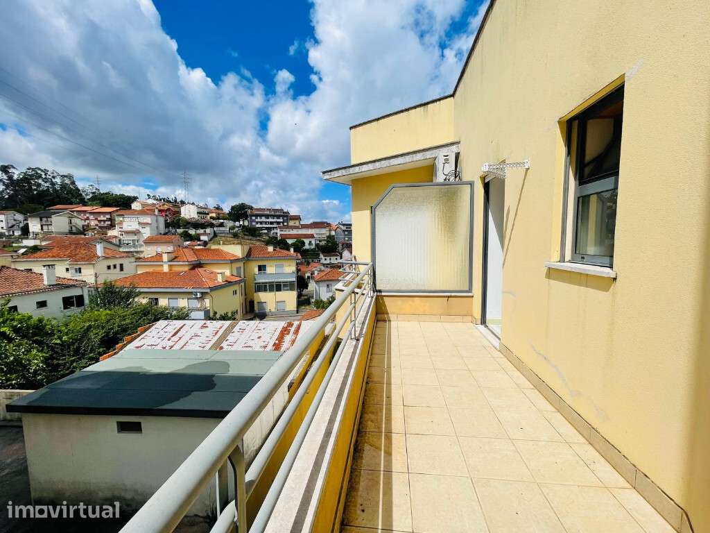 Apartamento T1 com garagem em zona dos Olivias, Coimbra - Grande imagem: 5/22