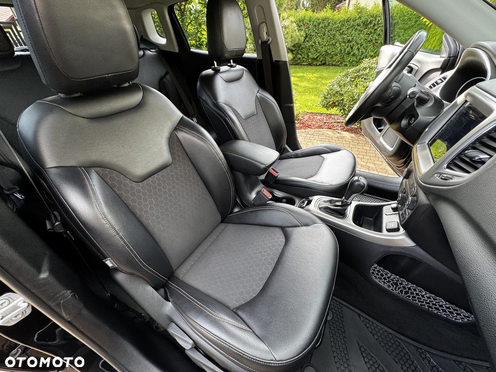 Jeep Compass - 8
