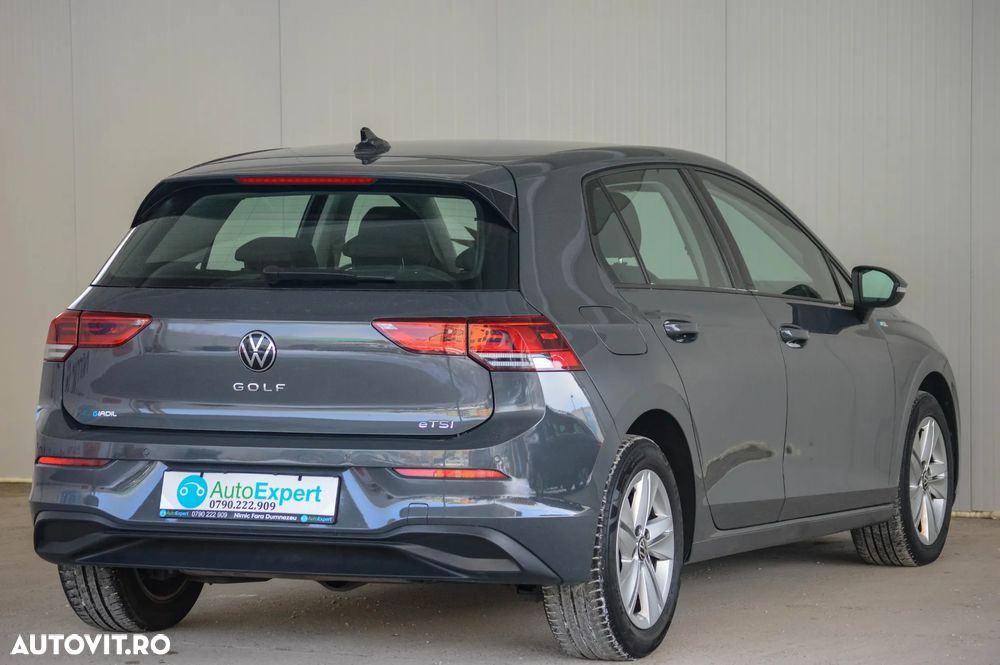 Volkswagen Golf - 17