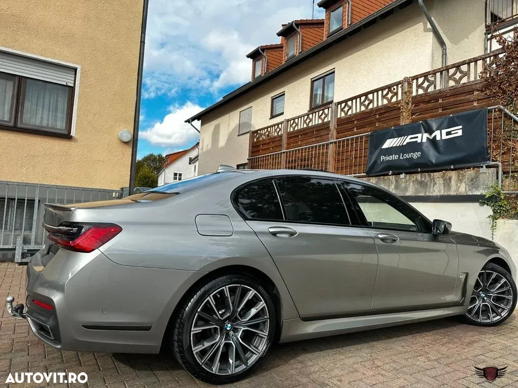 BMW Seria 7 730d xDrive MHEV - 6