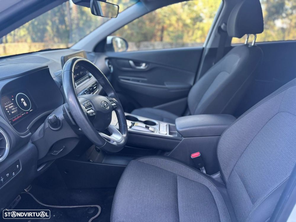 Hyundai Kauai 39 kWh Premium - 21