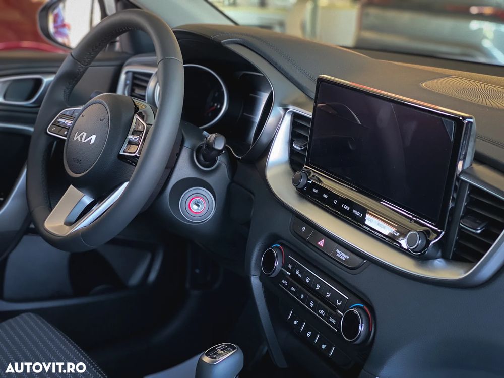 Kia XCeed 1.0 T-GDI 6MT City - 13