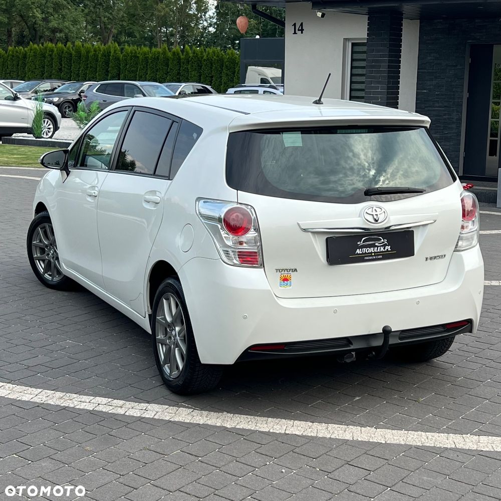 Toyota Verso 1.8 Premium 7os MS - 17