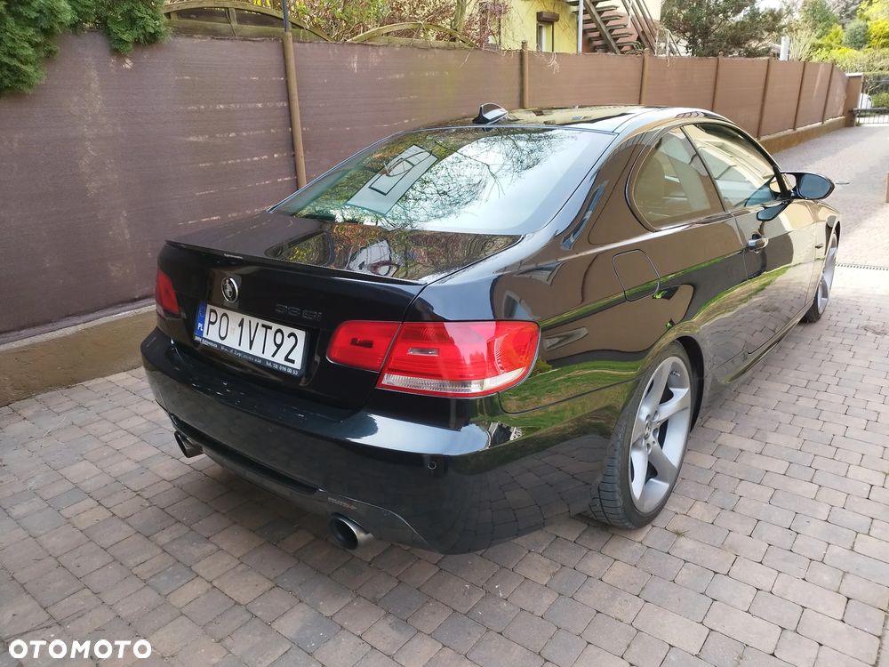 BMW Seria 3 335i - 4
