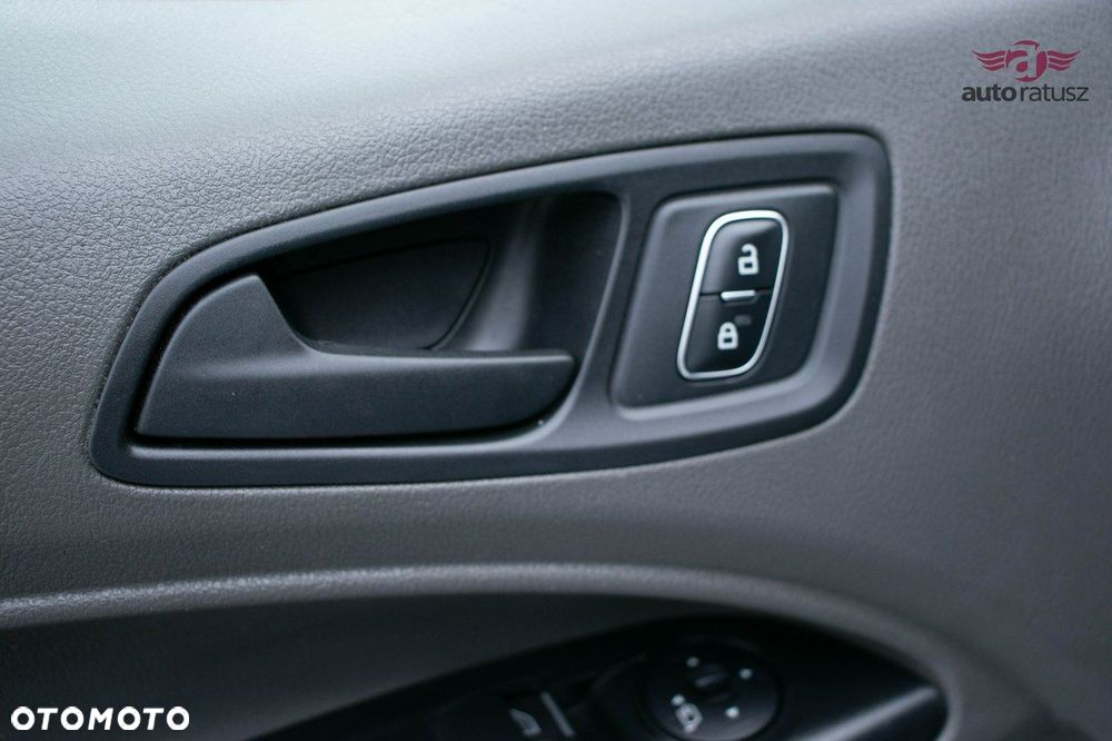 Ford Transit Connect - 8