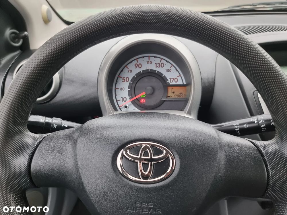 Toyota Aygo 1.4 d Luna A/C - 13