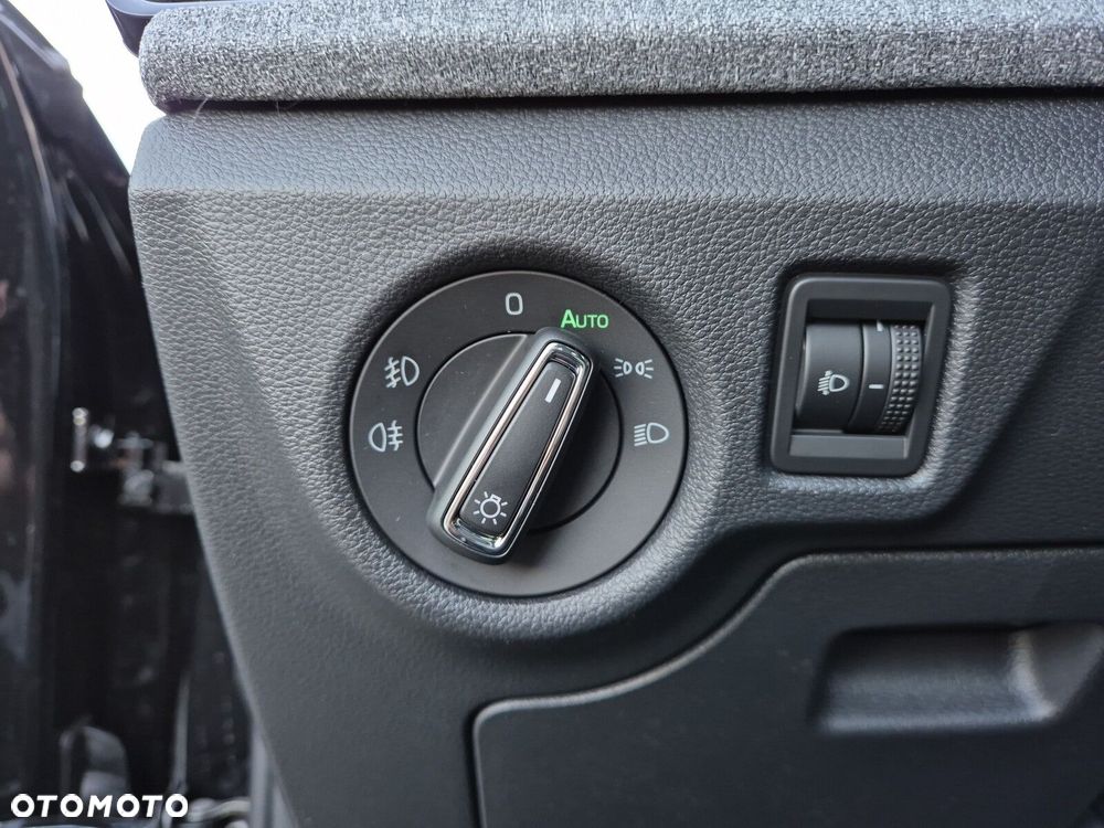 Skoda Kamiq 1.5 TSI Drive DSG - 21