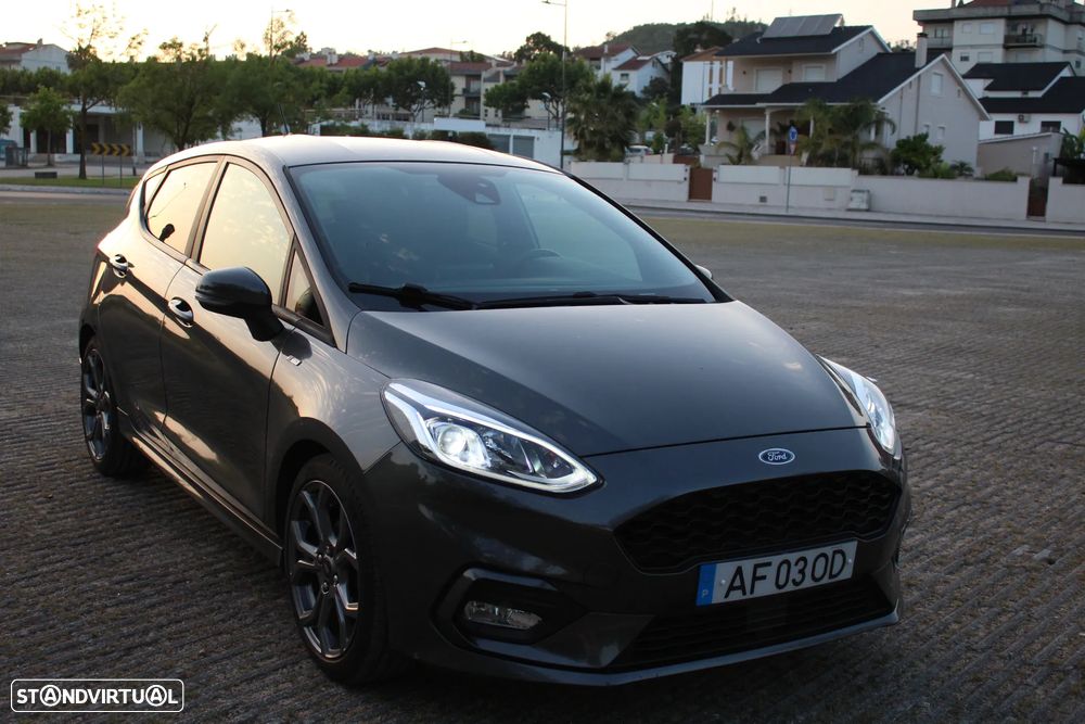 Ford Fiesta 1.0 EcoBoost MHEV ST-Line - 11