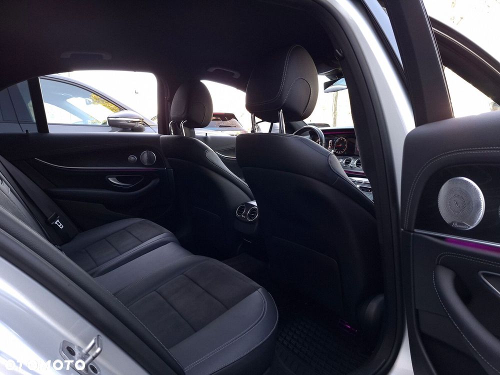 Mercedes-Benz Klasa E 220 d AMG - 14