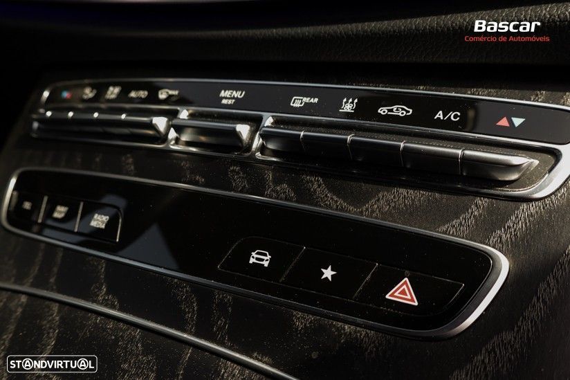 Mercedes-Benz E 300 de AMG Line - 50