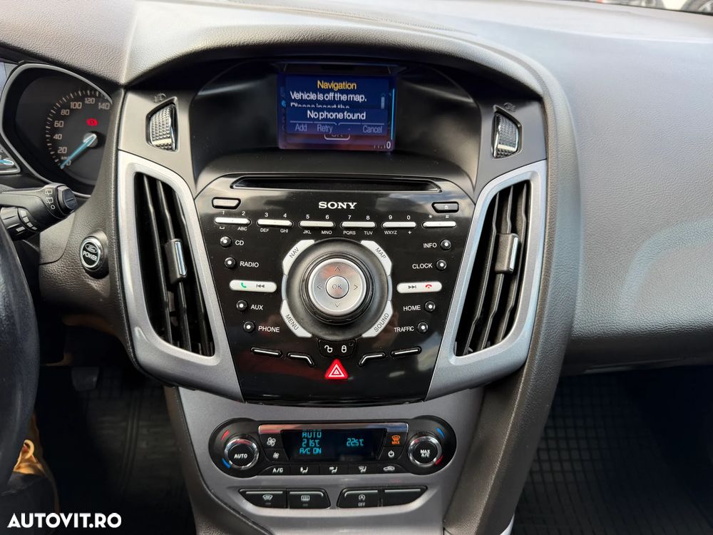 Ford Focus 1.0 EcoBoost Start-Stopp-System TITANIUM - 11