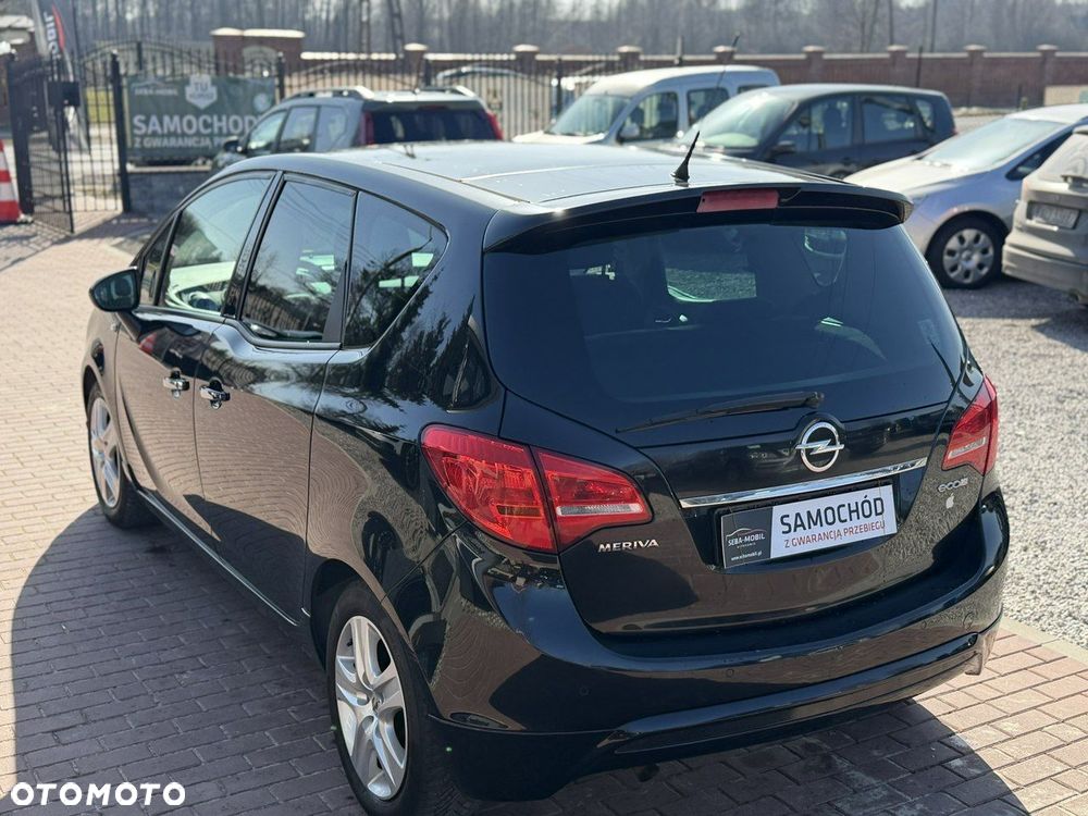 Opel Meriva 1.4 T Cosmo - 11