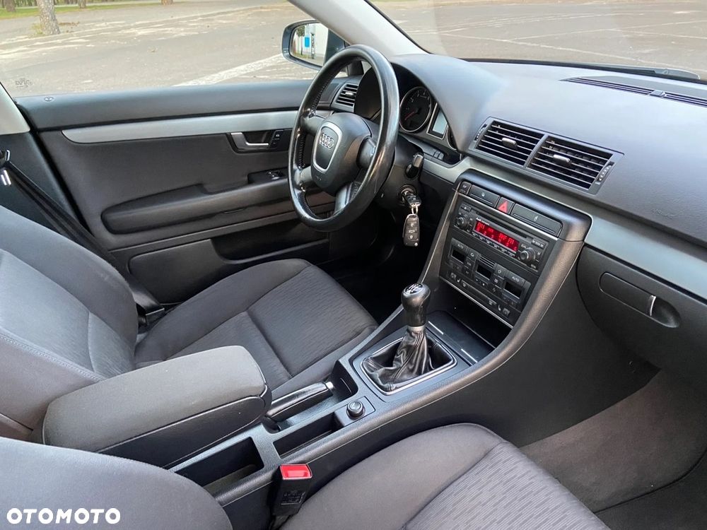 Audi A4 Avant 1.8 T - 7