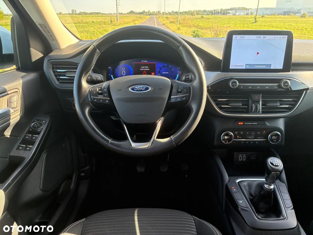 Ford Kuga 1.5 EcoBoost FWD Titanium - 6