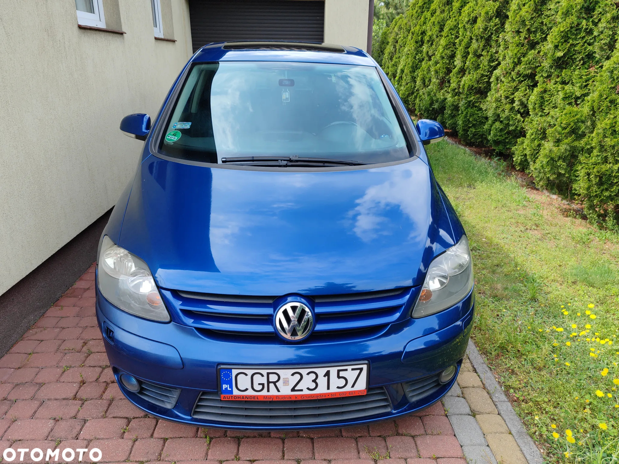 Volkswagen Golf - 2